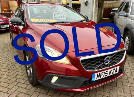 VOLVO V40 CROSS COUNTRY 1.6 Lux D2 (115hp)