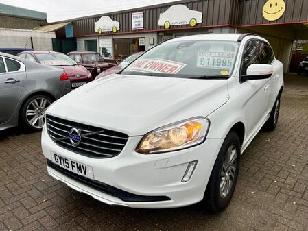 VOLVO XC60 2.0 SE AUTOMATIC **ONE OWNER + SUPPLYING DEALER**FULL SERVICE HISTORY**NEW CAM-BELT**HEATED SEATS**